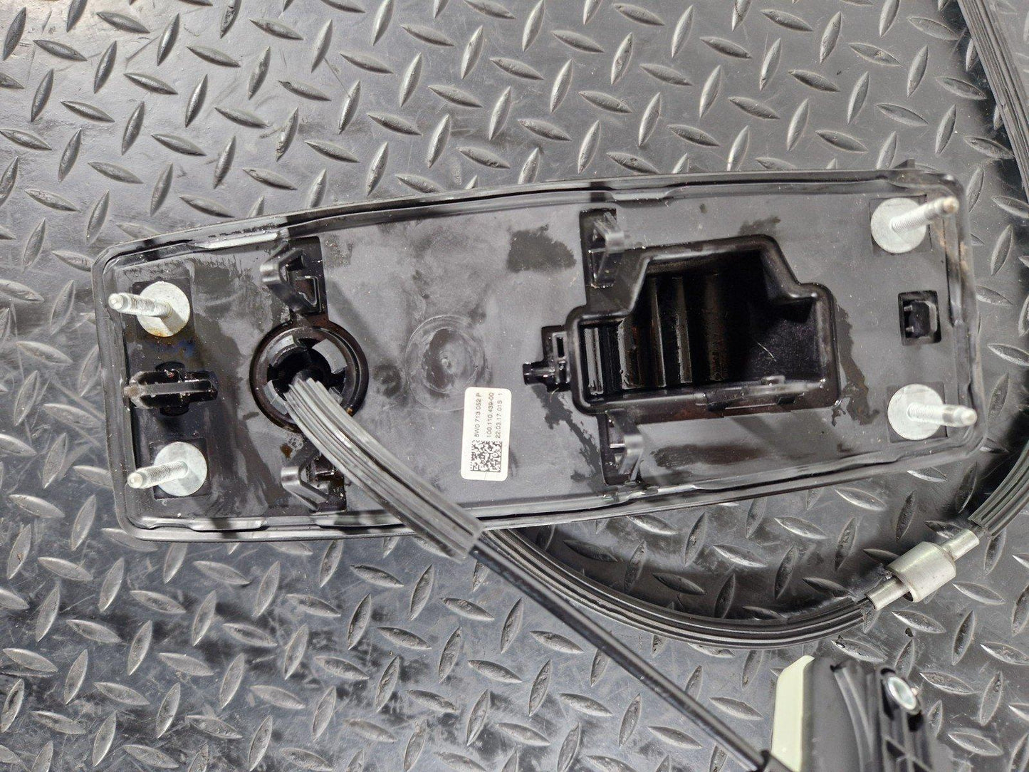 17-24 AUDI S5 F5 GENUINE AUTOMATIC GEARBOX SHIFTER PLATE & LINKAGE 8W0713052P