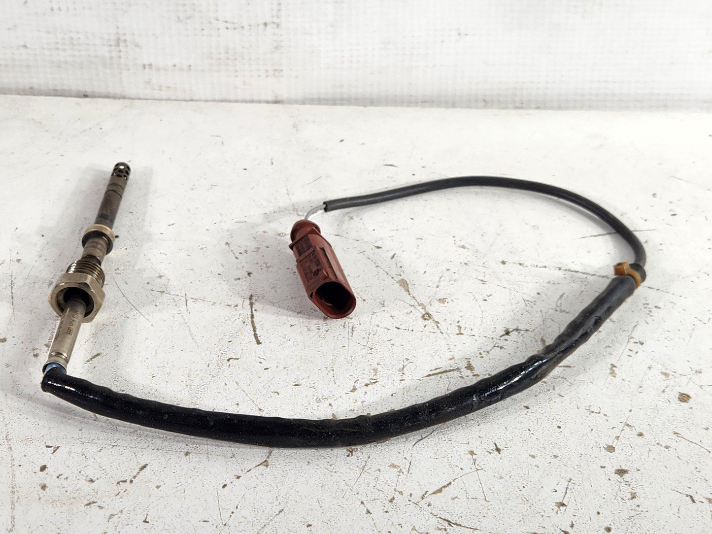 Audi A7 4G Genuine Exhaust Temperature Sensor 8K0906088