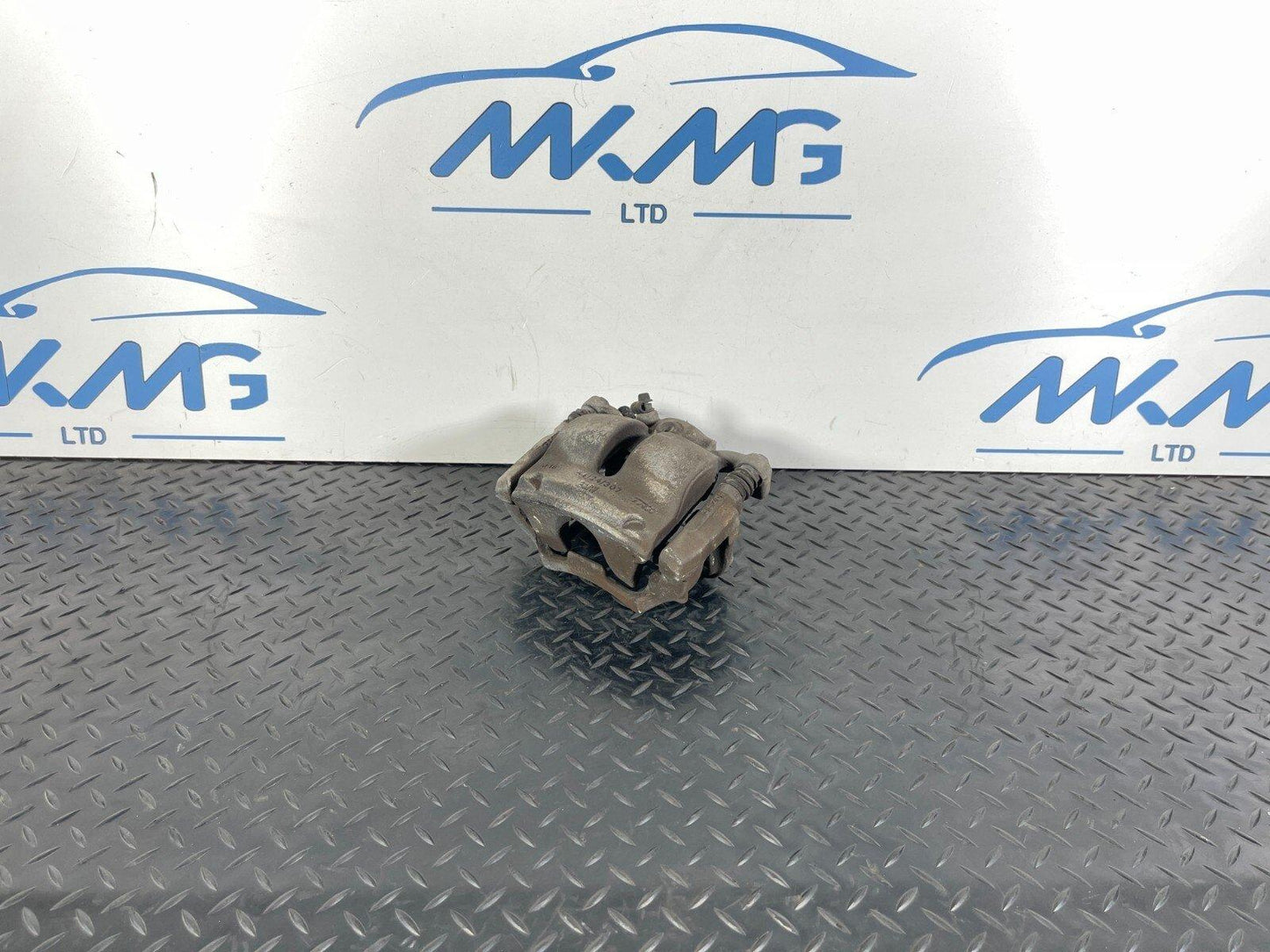 BMW 2 Gran Coupe F44 Front Right Brake Caliper 6798946