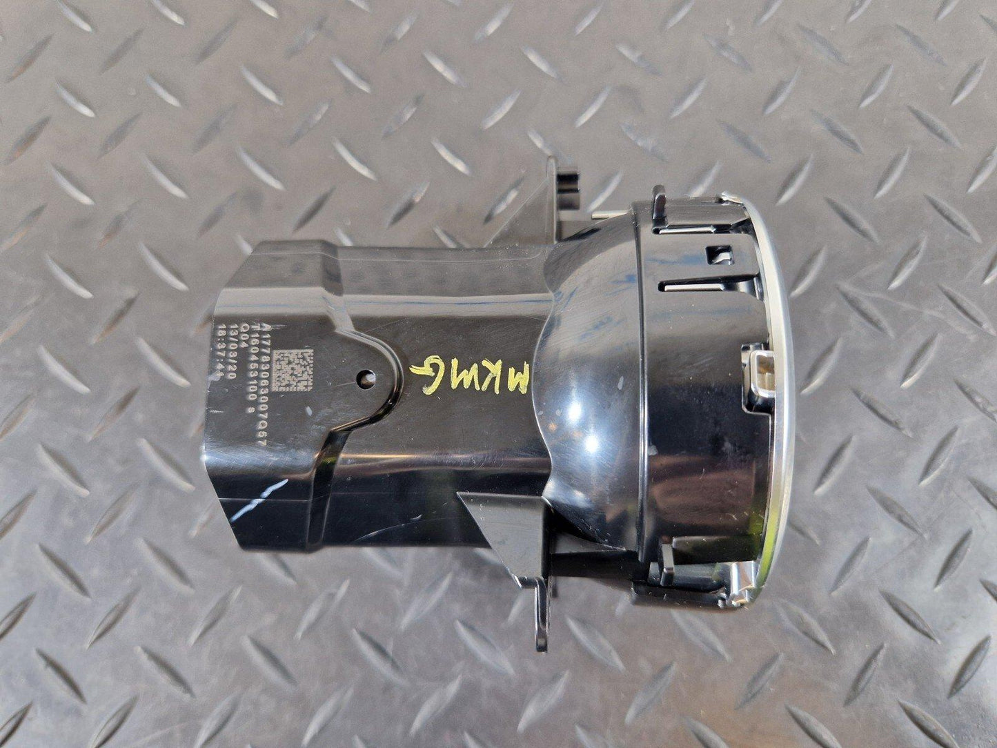 18-ON MERCEDES BENZ A CLASS W177 GENUINE INTERIOR AIR VENT A177830630