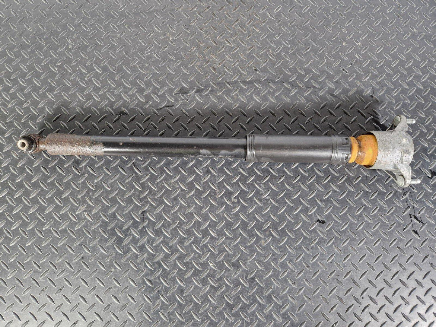 14-20 MERCEDES BENZ GLA  X156 REAR SHOCK ABSORBER FITS LEFT & RIGHT A2043260598