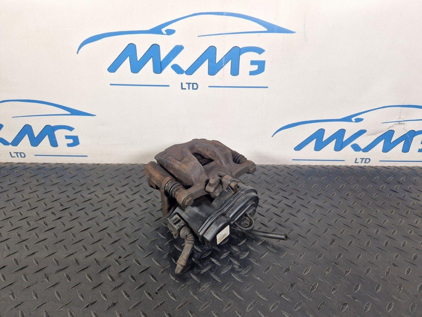 16-24 AUDI A5 F5 OEM BRAKE CALIPER REAR LEFT PASSENGER SIDE 8W0405AT