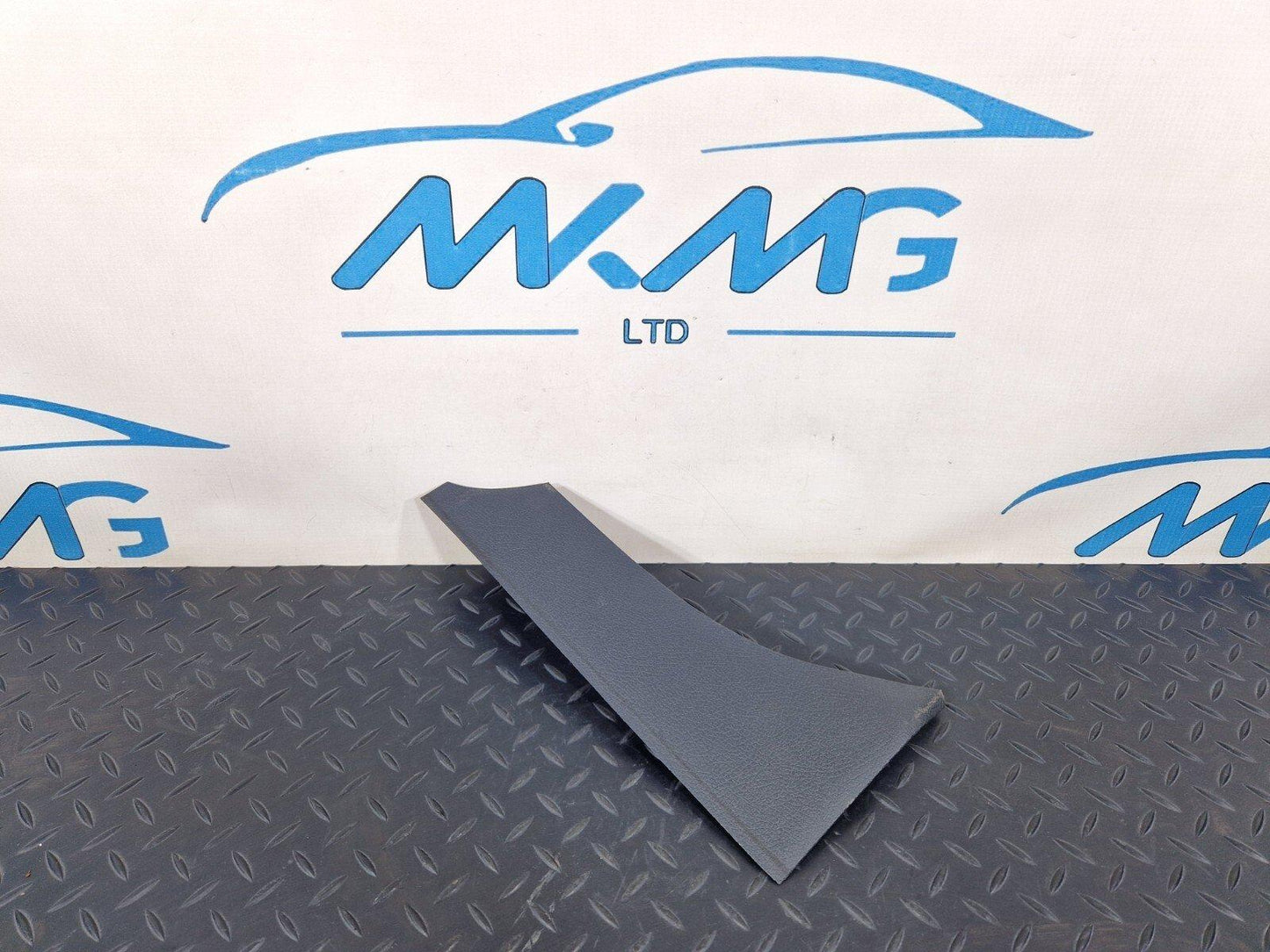 18-ON MERCEDES BENZ SPRINTER W907 DASHBOARD COVER LEFT LOWER TRIM A9106803000