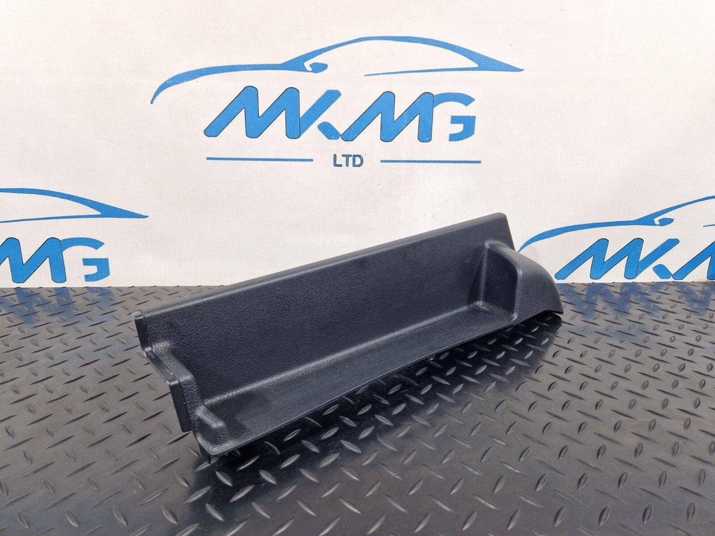 19-ON MERCEDES BENZ B CLASS W247 FRONT SEAT GUIDE RAIL COVER TRIM A2479190200