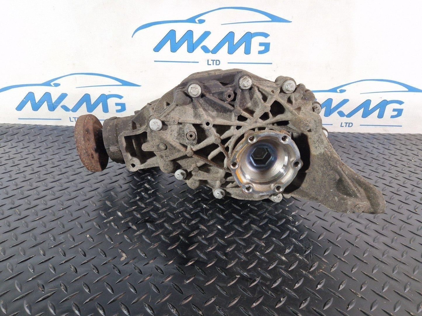16-19 AUDI A4 B9 QUATTRO 2.0TDI GENUINE REAR DIFF DIFFERENTIAL 0DB500043G