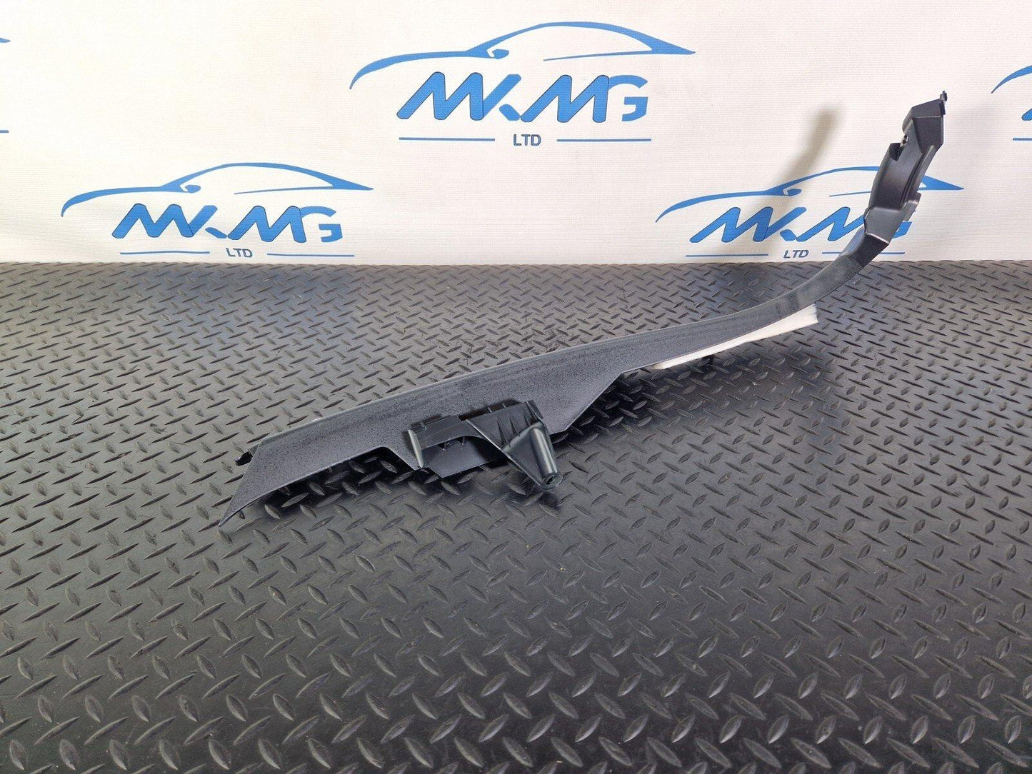 14-21 MERCEDES BENZ W205 REAR LEFT SEAT TRIM & SWITCH A2056906725 A2059058404