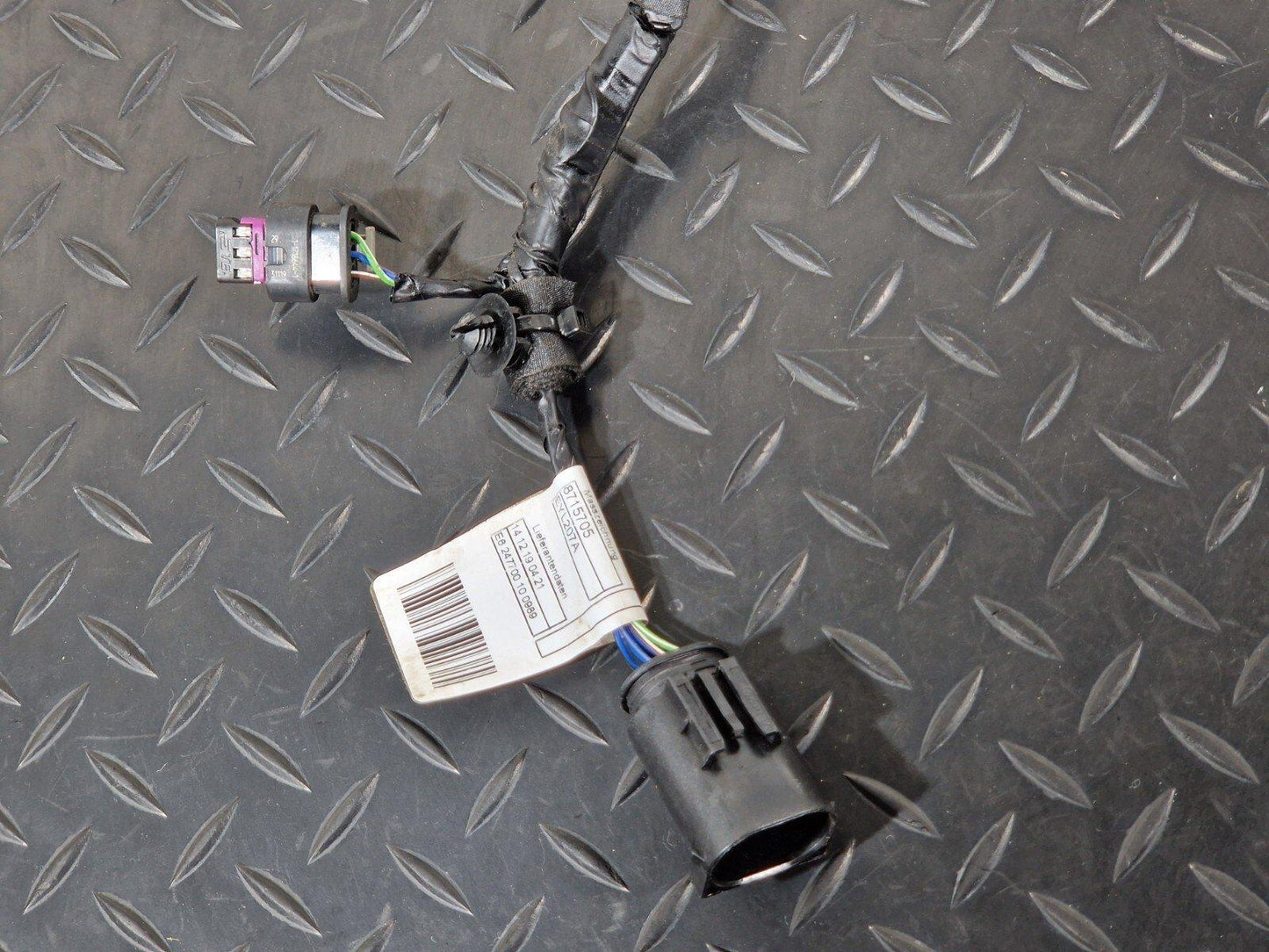 20-24 BMW 1 SERIES F40 FRONT BUMPER PDC PARKING LOOM WIRING CABLE 8715706