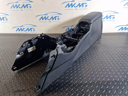 BMW 118i F40 Center Console Assembly & Armrest