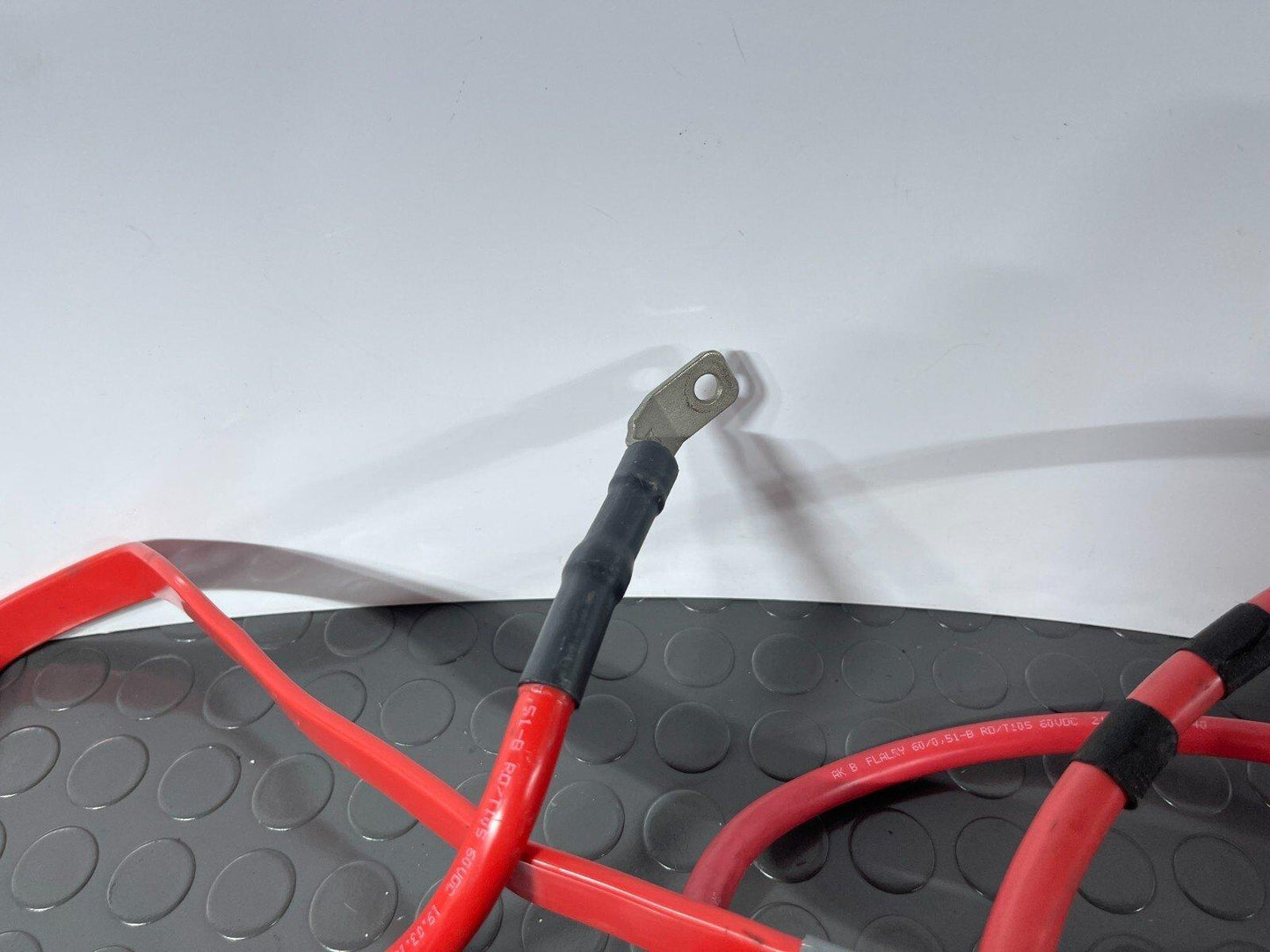 16-19 AUDI A4 B9 ESTATE GENUINE POSITIVE BATTERY TERMINAL LEAD CABLE 8W2971225