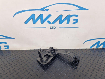 16-19 AUDI A4 B9 GENUINE OEM COOLANT PUMP BRACKET 8W0145896C