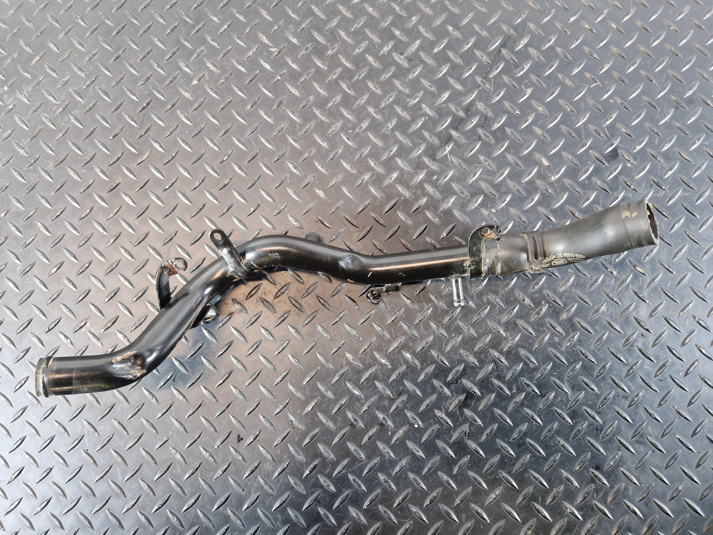 Land Rover Range Rover Evoque L551 WATER COOLANT PIPE H4P38A512CB HJ32BA594BC