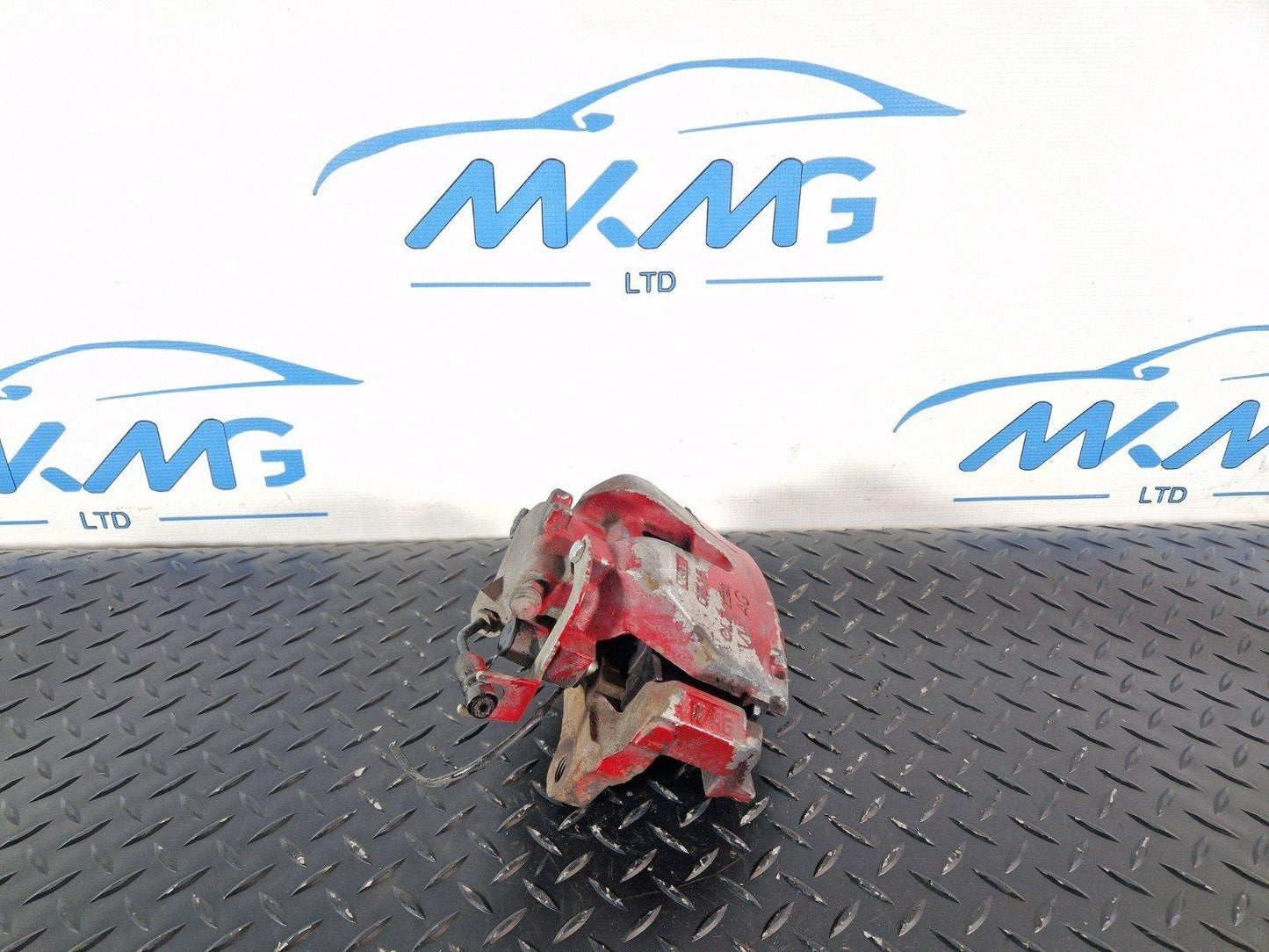 16-19 AUDI A4 B9 GENUINE FRONT LEFT N/S PASSENGER BRAKE CALIPER