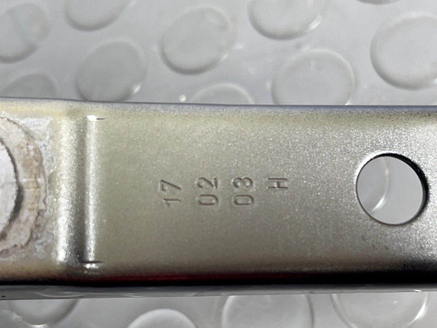 2017 BMW 4 SERIES F32 M-SPORT GENUINE REAR LEFT TAILGATE HINGE IN GREY B39
