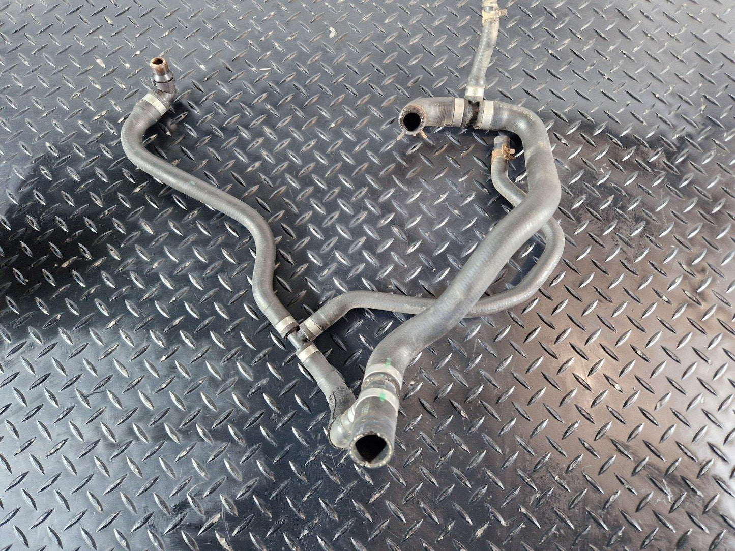 16-19 MERCEDES BENZ GLE W166 GENUINE ENGINE WATER COOLANT PIPE HOSE A1665063735