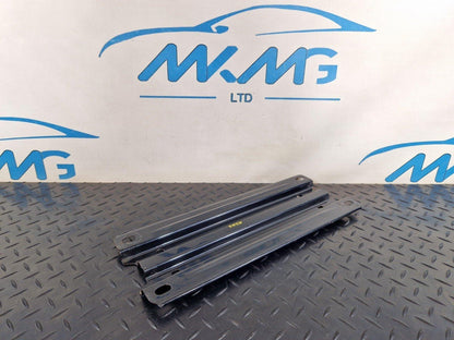 18-ON MERCEDES BENZ A CLASS W177 OEM UNDERBODY PANEL MOUNT BRACKET A1776161900