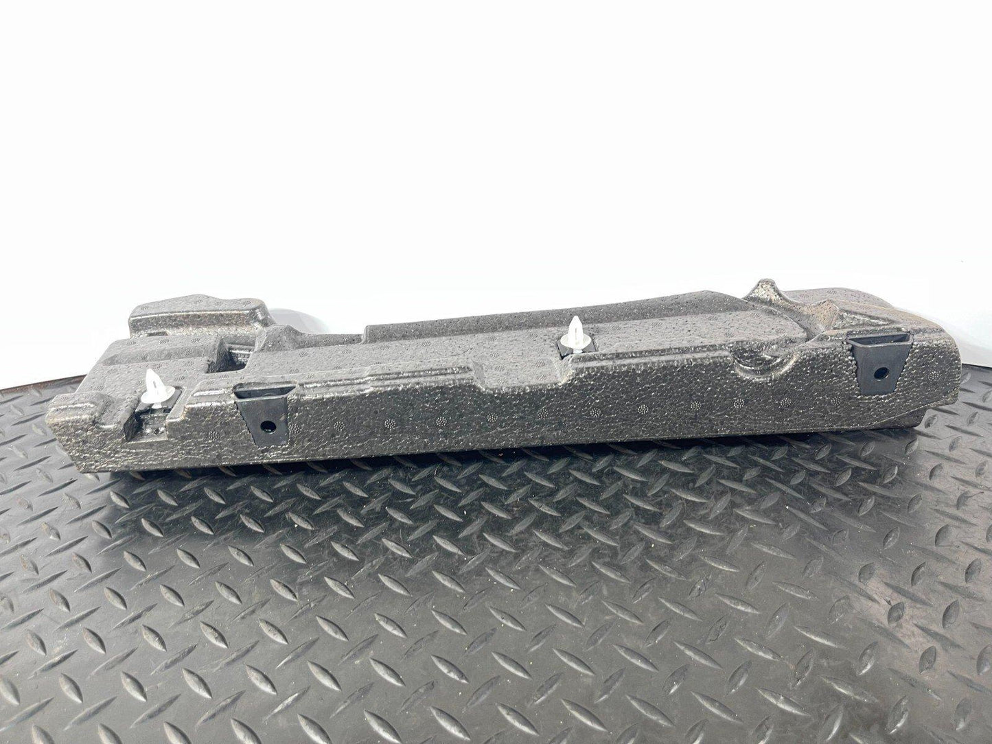 12-18 MERCEDES A-CLASS W176 GENUINE REAR RIGHT DRIVER SIDE BOOT FOAM A1768900216