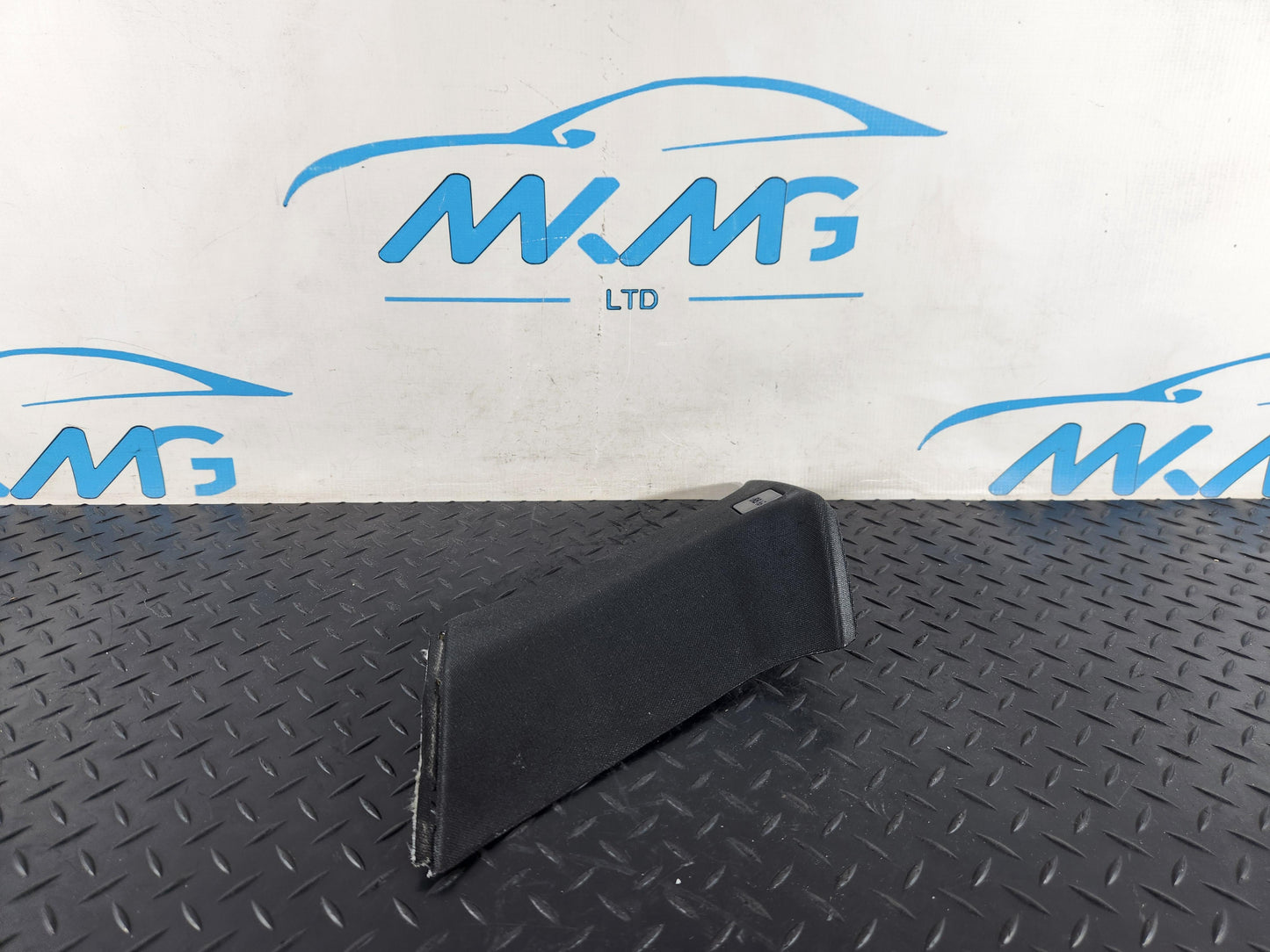 12-18 Range Rover Evoque L538 Rear Right Upper C-Pillar Trim BJ3231112AD