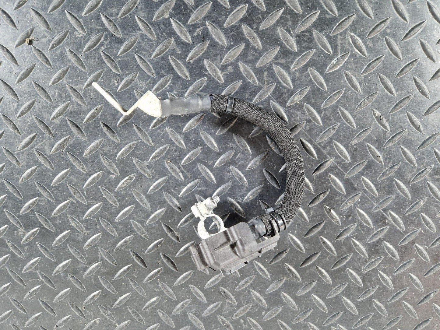 18-ON MERCEDES A CLASS W177 NEGATIVE BATTERY CABLE WIRE TERMINAL A0009051910