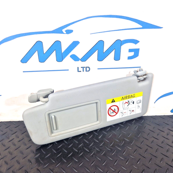 16-19 AUDI A4 B9 GENUINE PASSENGER SIDE O/S FRONT SUN VISOR 8W0857551
