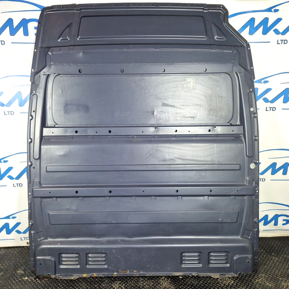 06-17 MERCEDES BENZ SPRINTER W906 GENUINE HEADBOARD LOAD PROTEDTION