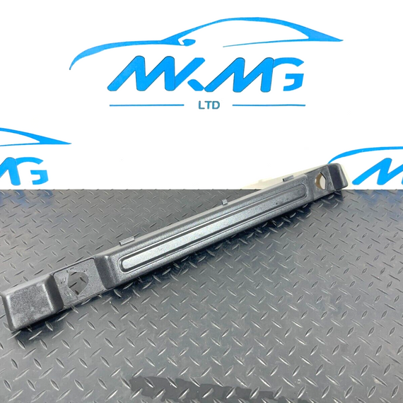 2019-ON  LAND ROVER DISCOVERY L550 O/S DRIVER SIDE BOOT TRIM FK7246066B