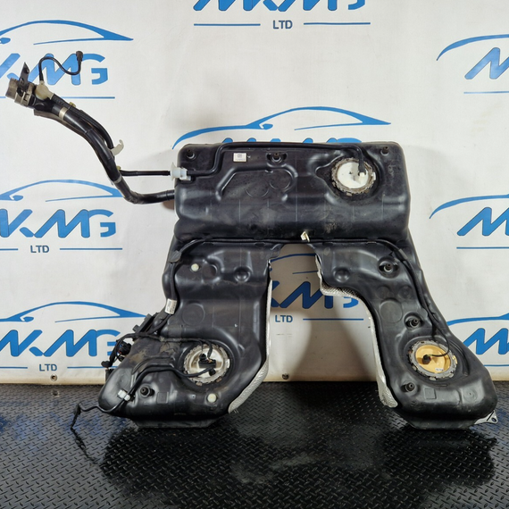 10-17 AUDI A8 4H PETROL FUEL TANK & PUMP 4H0201021BH