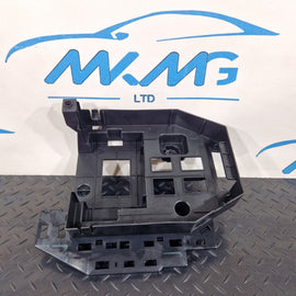 18-ON MERCEDES SPRINTER W907 W910 FOOTWELL FIREWALL CENTER BRACKET A9075451500