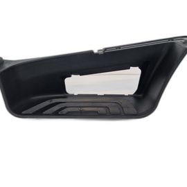 MERCEDES SPRINTER 910 907 GENUINE  STEP PLATE FRONT RIGHT O/S A9106864000