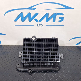 16-19 AUDI A4 B9 GENUINE FRONT AIR INTAKE DUCT VENT 8W2819904A