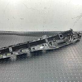 16-19 AUDI A4 B9 GENUINE FRONT DASHBOARD AIR VENTS 8W2820901C 8W2820902