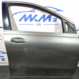 19-ON MERCEDES BENZ B CLASS W247 FRONT RIGHT O/S DRIVER COMPLETE DOOR IN GREY
