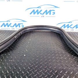 11-19 MERCEDES BENZ ML GLE W166 OEM ENGINE RUBBER SEAL A1668870098