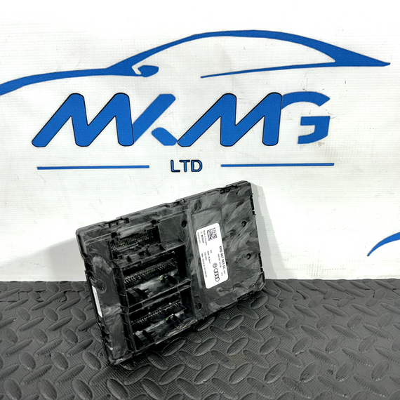16-19 AUDI A4 B9 AVANT GENUINE BODY CONTROL MODULE ECU 8W0907063
