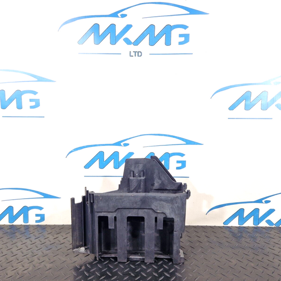 14-21 BMW 2 SERIES GRAN TOURER F45 F46 ECU ENGINE CONTROL HOLDER BOX 8581370