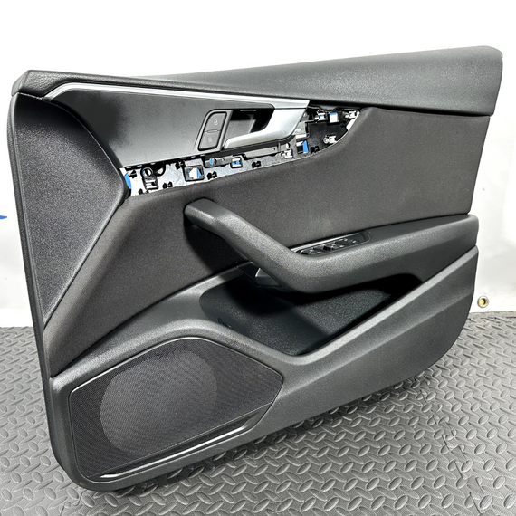 16-19 AUDI A4 B9 SALOON GENUINE FRONT DRIVER SIDE DOOR CARD PANEL 8W0867118