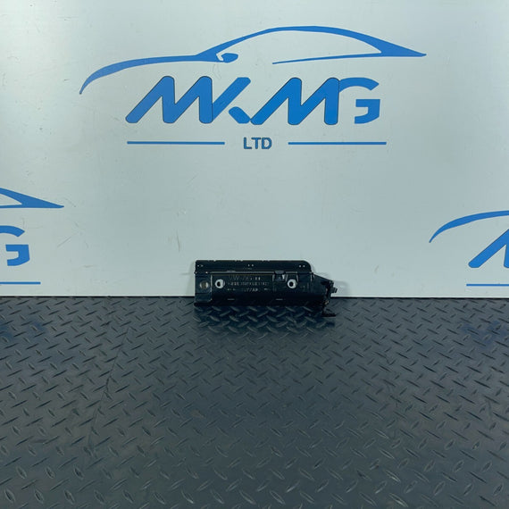 16-19 AUDI A4 B9 GENUINE MOUNTING FOR TIE-DOWN EYE 8W9813982