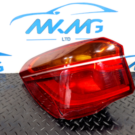 16-22 BMW X1 F48 REAR LEFT N/S/R GENUINE OUTER TAIL LIGHT 7488541 (DAMAGED)