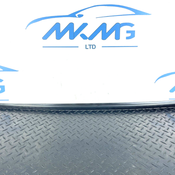 16-23 AUDI A5 SPORTBACK FRONT RIGHT  WINDSHIELD WATER DEFLECTOR STRIP 8W6854328B