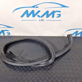 18-ON MERCEDES SPRINTER W907 W910 GENUINE BONNET HOOD RUBBER SEAL A9108870000