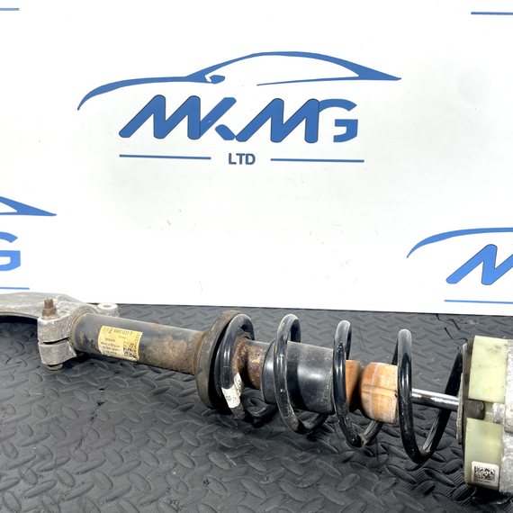 16-19 AUDI A4 B9 GENUINE FRONT RIGHT O/S SHOCK ABSORBER 8W0413031T 8W0031T