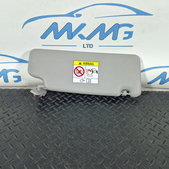 16-22 BMW X1 F48 GENUINE OEM LEFT N/S PASSENGER SIDE SUN VISOR 7402857