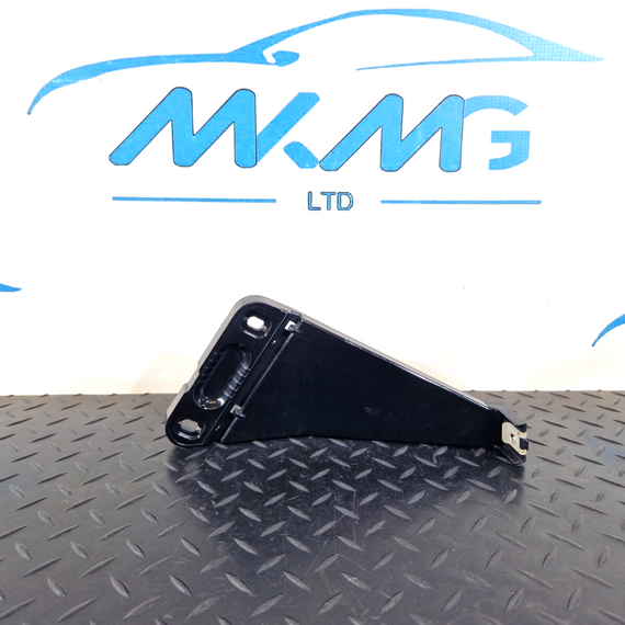 14-19 MERCEDES BENZ GLA X156 OEM REAR RIGHT BUMPER BRACKET HOLDER A1568850814