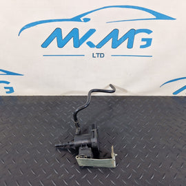 14-20 MERCEDES BENZ GLA X156 1.6 PETROL OEM FUEL PURGE VALVE SELENOID & BRACKET