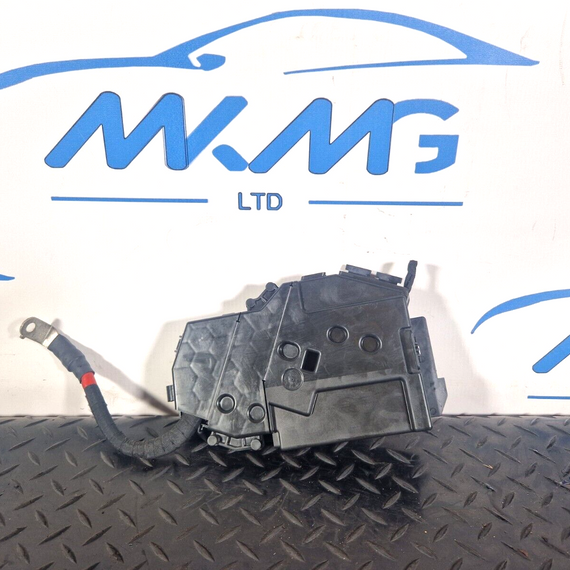 19-ON MERCEDES BENZ A CLASS EQ W177 A250e FUSE BOX MODULE A1775406032