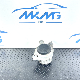 14-21 MERCEDES BENZ C350e W205 ENGINE SUPPORT MOUNT BRACKET RIGHT A2052400300