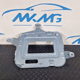 18-ON MERCEDES BENZ A CLASS W177 SPEEDOMETER MODULE BRACKET A2475455700