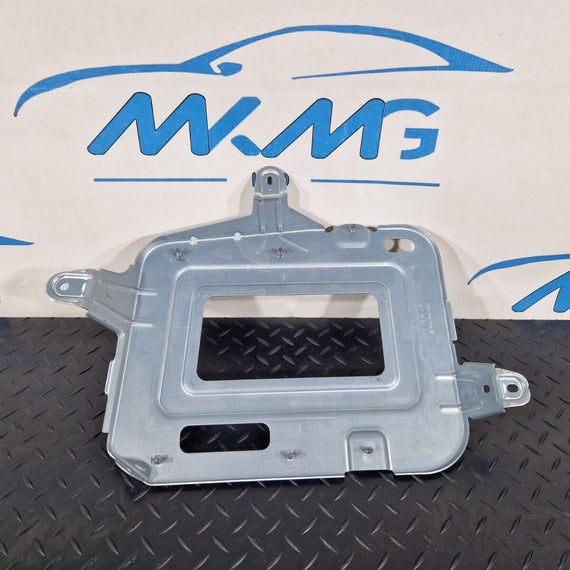 18-ON MERCEDES BENZ A CLASS W177 SPEEDOMETER MODULE BRACKET A2475455700