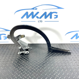 16-19 AUDI A4 B9 GENUINE PASSENGER REAR LEFT BOOTLID HINGE IN BLACK 8W5827305A