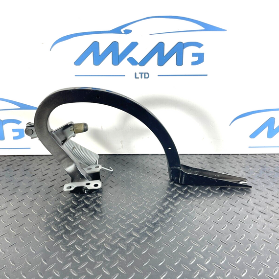 16-19 AUDI A4 B9 GENUINE PASSENGER REAR LEFT BOOTLID HINGE IN BLACK 8W5827305A