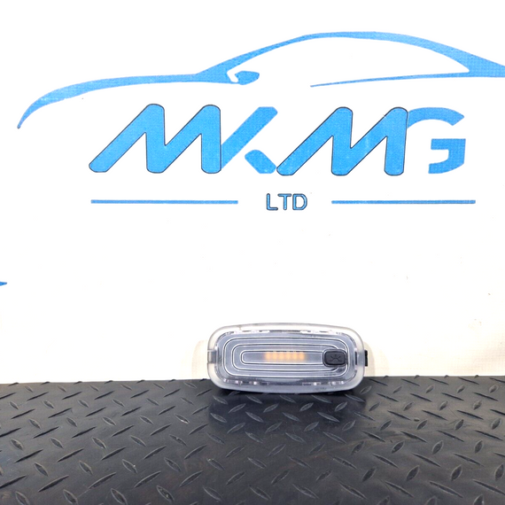 18-ON MERCEDES BENZ SPRINTER W907 OEM INTERIOR ROOF LIGHT A9109061800